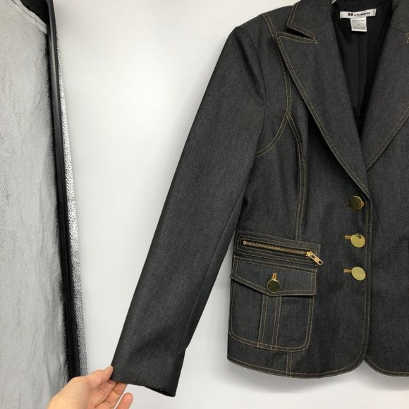 Women's Dark Blue Stylish Denim Blazer - Picture 6 of 15